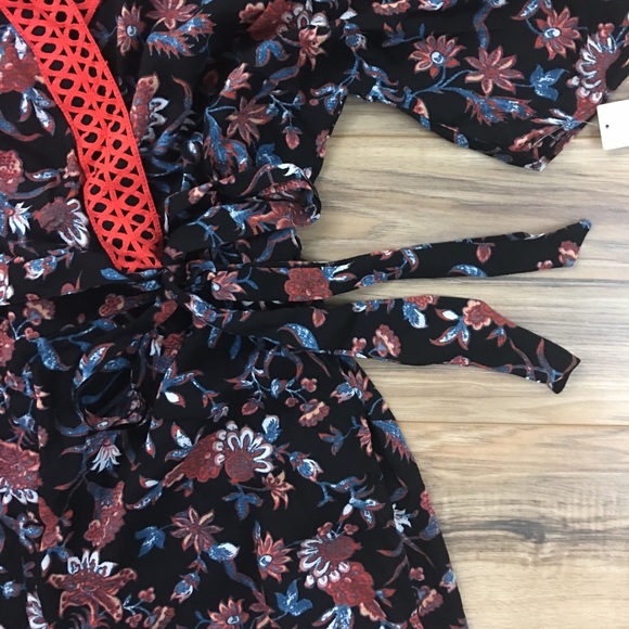 NWT Anthropologie Cypress Wrap Romper - Picture 5 of 6